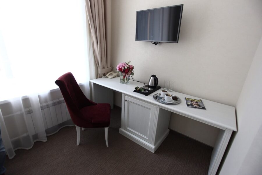 Hotel Tchaikovsky Room Standard Image 2